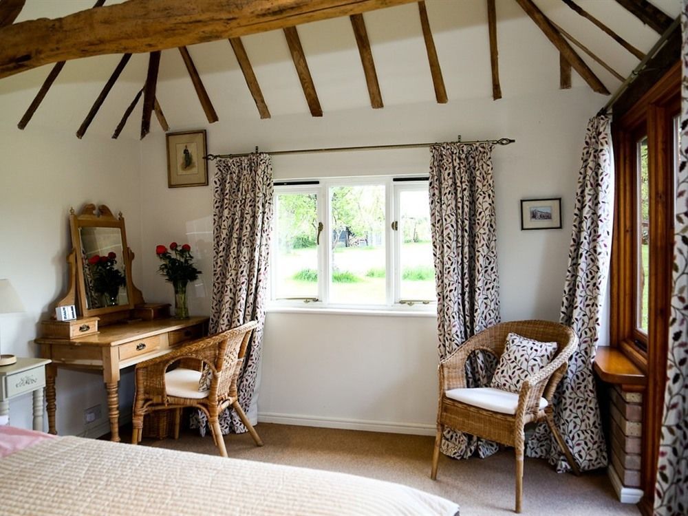 Wilderness B&B 3 Self Contained Rooms Nr Sissinghurst Headcorn Extérieur photo