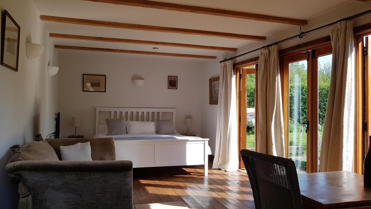Wilderness B&B 3 Self Contained Rooms Nr Sissinghurst Headcorn Extérieur photo